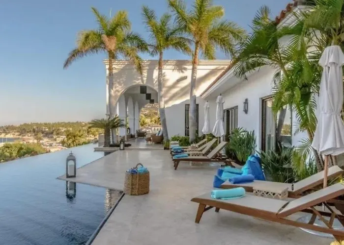 Modern Beachfront Escape In Cabo *